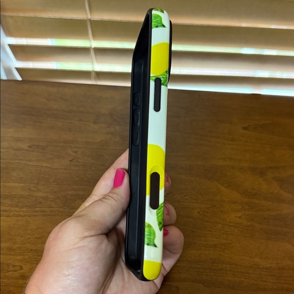 Lemon Pattern Phone Case - Picture 4 of 6